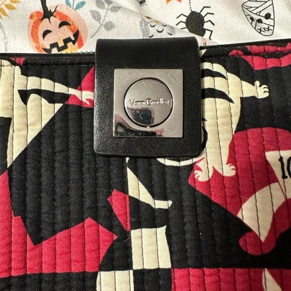 Vera Bradley Disney Alice and Wonderland Wallet - Picture 2 of 5